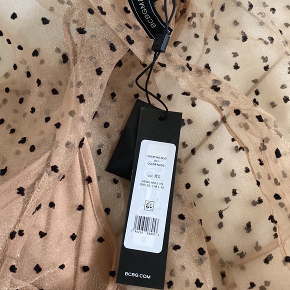 Beautiful sheer top with camisole !’ - Picture 3 of 3